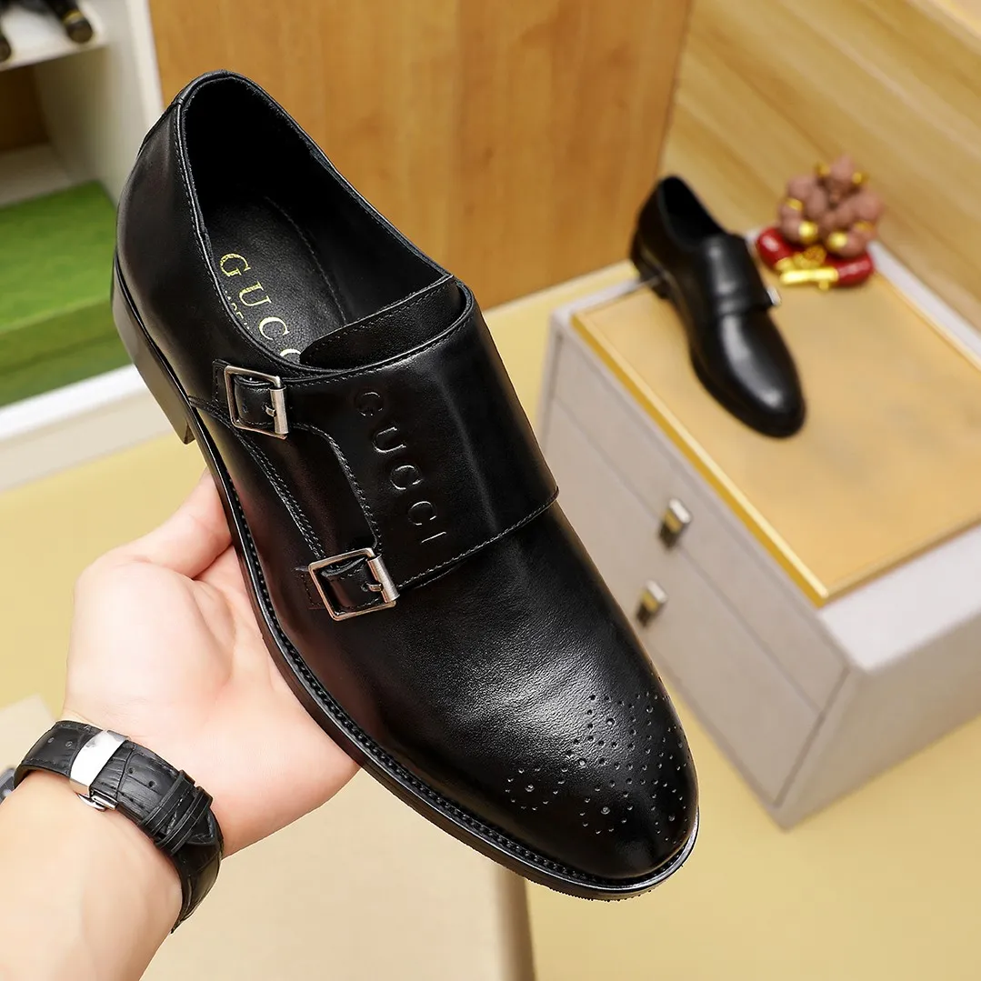 Men's men's shoes💰440💰💰🎩🎩🔥🔥Gucci GUCCI official website men's business formal leather shoes updated💥Hong Kong counter synchronized new styles💥completely one-to-one replica shipment👍zero gap in counter quality 0⃣️all made of imported cowhide with original hardware buckle➕🐂leather lining, color, code matching 39-44